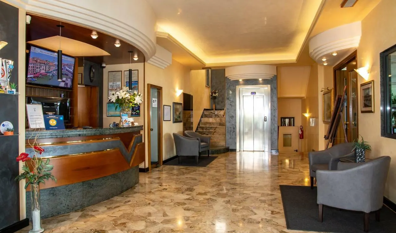Hotel Sayonara Lido di Jesolo